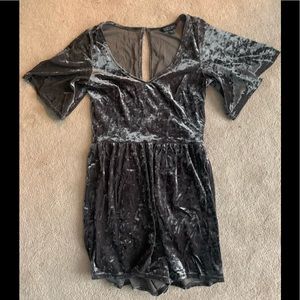 American Eagle Soft and Sexy Olive Green Romper